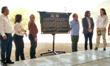 Develan placa de Bien Mixto de la Reserva de la Biósfera