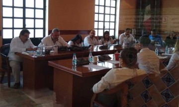 Regidores de Tehuacán donarían aguinaldo para eventos