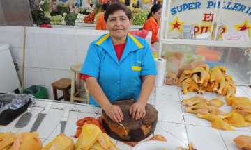 Costo del pollo, a la alza por demanda en Tehuacán