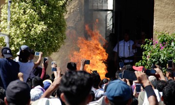 Inseguridad disminuye ventas de artesanos de Acatlán