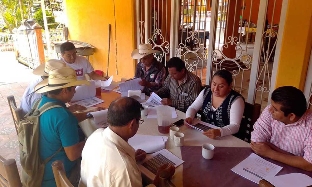 Alcalde de Huitzilan se reúne con jueces de paz