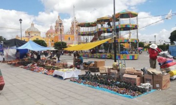 Por Covid-19 cancelan tianguis y ambulantaje en Acatzingo