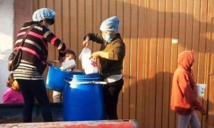 Coronavirus tumba el precio de leche bronca en Xalmimlulco