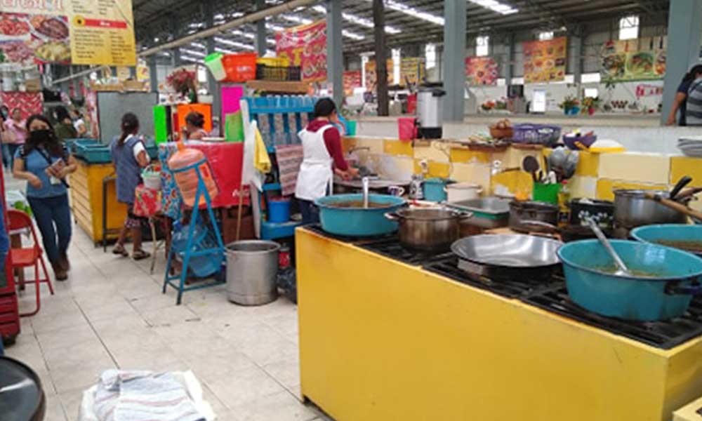 Cierran mercado de Tehuacán por brote de Covid-19