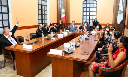 Aplica alcalde suplente de Tehuac&aacute;n cambios en el Ayuntamiento 