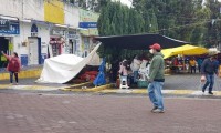 Se enfrentan tianguistas y elementos de seguridad en Huecapan