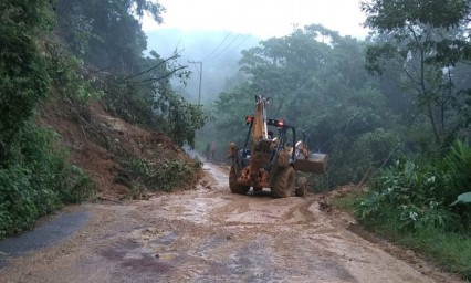  Afectaciones por lluvias en cuatro municipios ya son atendidas en Puebla