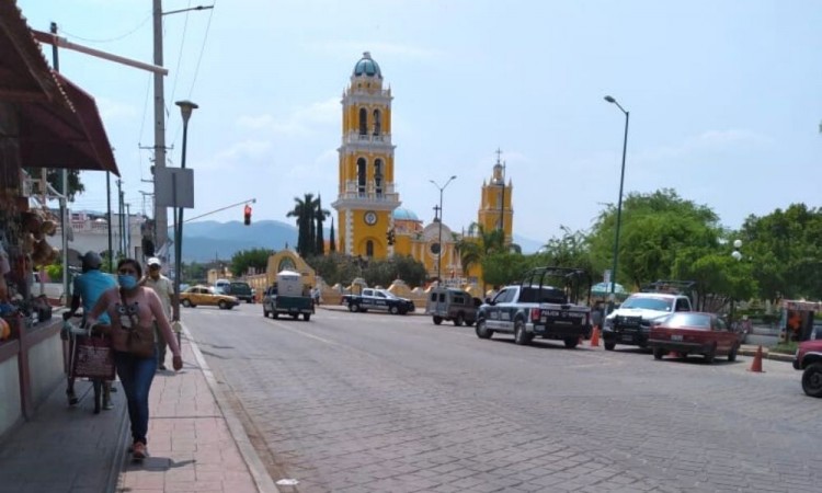 ¡Por favor! Ayuntamiento pide a paisanos no visitar Acatlán este 24 de octubre