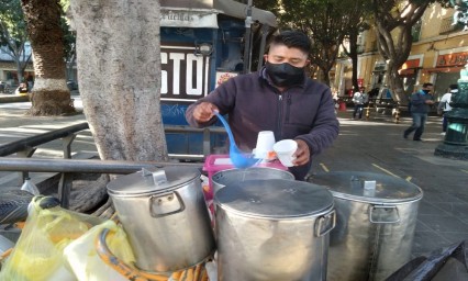 Desalienta covid venta de tamales para el día de La Candelaria 