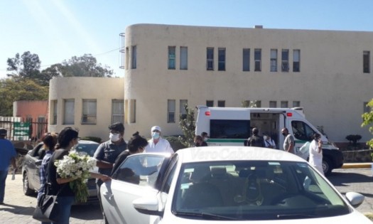 Se despiden de conductor de ambulancia del IMSS Metepec; murió por Covid-19