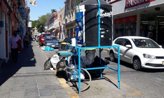 Habitantes de Atlixco se hartan de montoneras de basura