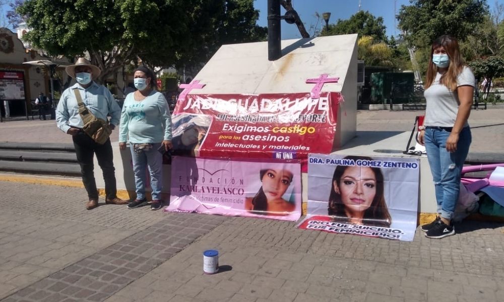 Madres chiapanecas exigen justicia por feminicidios de sus hijas en Tehuacán