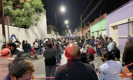 Falso registro de vacunación causa grandes aglomeraciones en San Pedro Cholula