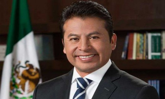 Detienen a Leoncio Paisano, ex presidente municipal de San Andrés Cholula