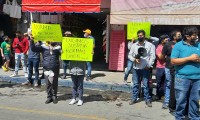 Detienen a 4 comerciantes por interferir en operativo en Texmelucan