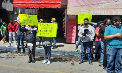 Detienen a 4 comerciantes por interferir en operativo en Texmelucan