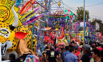 Muere chavo al caer de juego mecánico en Tultepec