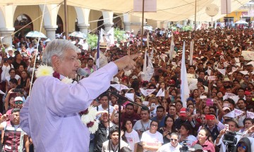 Pide AMLO voto parejo para candidatos de Morena