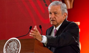 Ahí sí les voy a batear, dice AMLO sobre elección en Puebla
