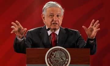 L&oacute;pez Obrador: Calificadoras callaron durante corrupci&oacute;n en Pemex y CFE