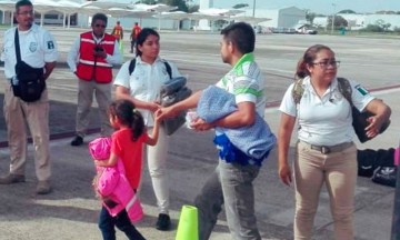 Detienen autob&uacute;s de pasajeros con 76 migrantes en la Puebla-C&oacute;rdoba