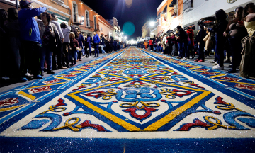 Huamantla se viste de alfombras gigantes