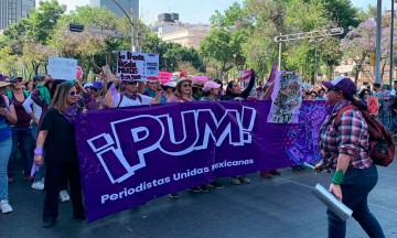 Mujeres periodistas protestan contra medios machos