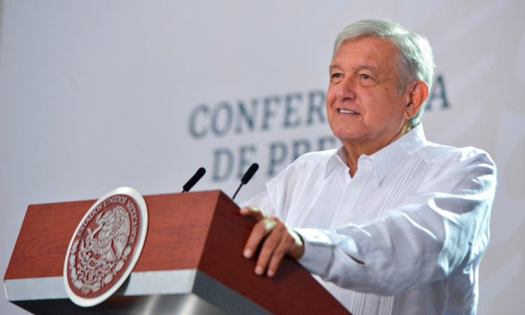 López Obrador atribuye brusco aumento de muertos por Covid-19 a ajuste de cifras