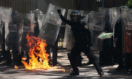 Vandalizan embajada de EEUU en México por caso de Goerge Floyd y Giovanni López