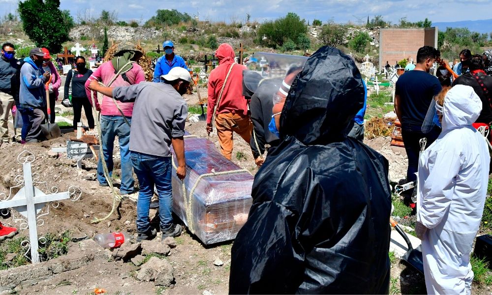 Pandemia, pobreza y desinformación golpean las afueras de Ciudad de México