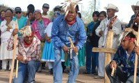Indígenas bloquean, por segunda ocasión, carretera que atraviesa Sonora