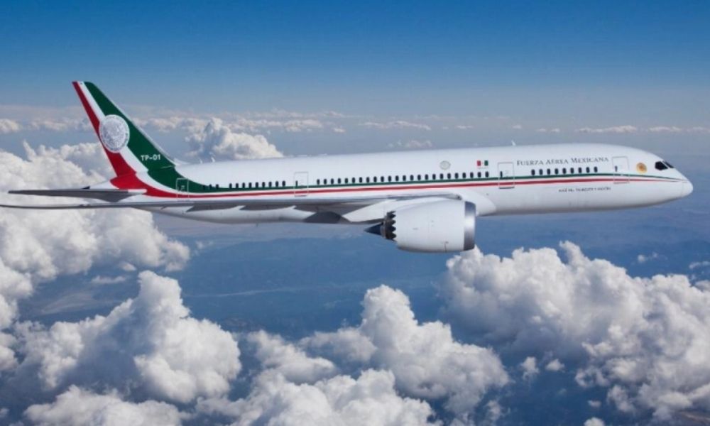 Regresará a México en las próximas horas, el avión presidencial