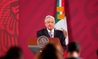 No tengo conocimiento sobre custodia policial de Peña Nieto: AMLO 