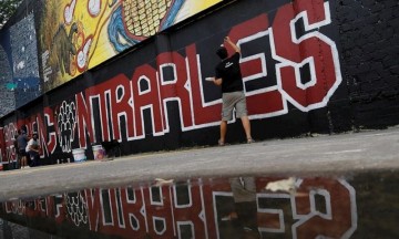 Pintan mural en Tijuana en memoria de víctima de feminicidio