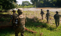 Indígenas retienen a 40 soldados para reclamar obras rezagadas en Chiapas