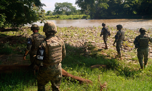 Indígenas retienen a 40 soldados para reclamar obras rezagadas en Chiapas