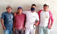 Mexicanos chingones: Albañil se gradúa de enfermero y se vuelve viral