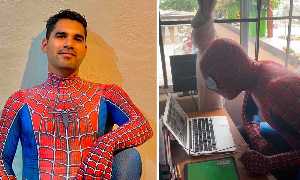 Este profesor de Tijuana se disfraza de Spider-Man para dar clases en línea