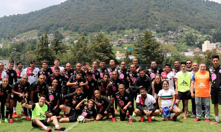 Club Muxes, equipo que representa a la comunidad LGTIQ+ en el fútbol mexicano