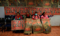 Indígenas otomíes alzan la voz con la toma de una sede del Gobierno de México