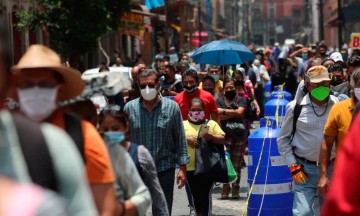Ciudad de México recorta horarios en cines, museos y teatros por rebrote
