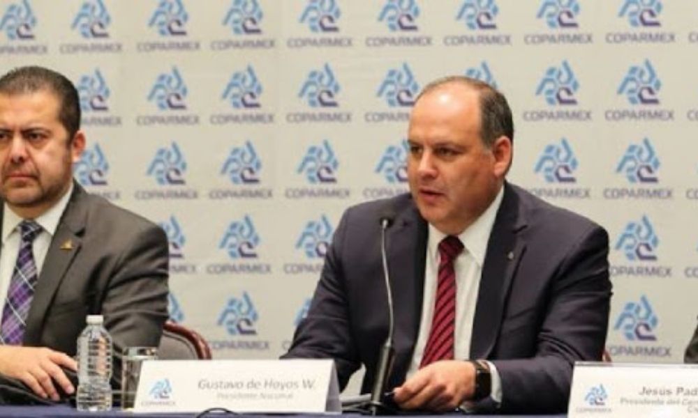 Rechazan acuerdo de AMLO con empresarios Coparmex, Canacintra y CNA sobre outsourcing 
