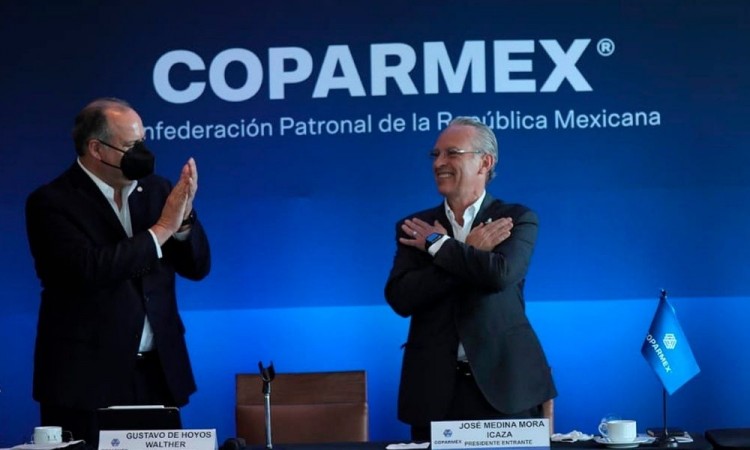 Coparmex elige a un nuevo presidente; ofrece diálogo con el gobierno
