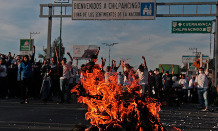 Normalistas exigen justicia por asesinato de Jorge Alexis Herrera y Gabriel Echeverria