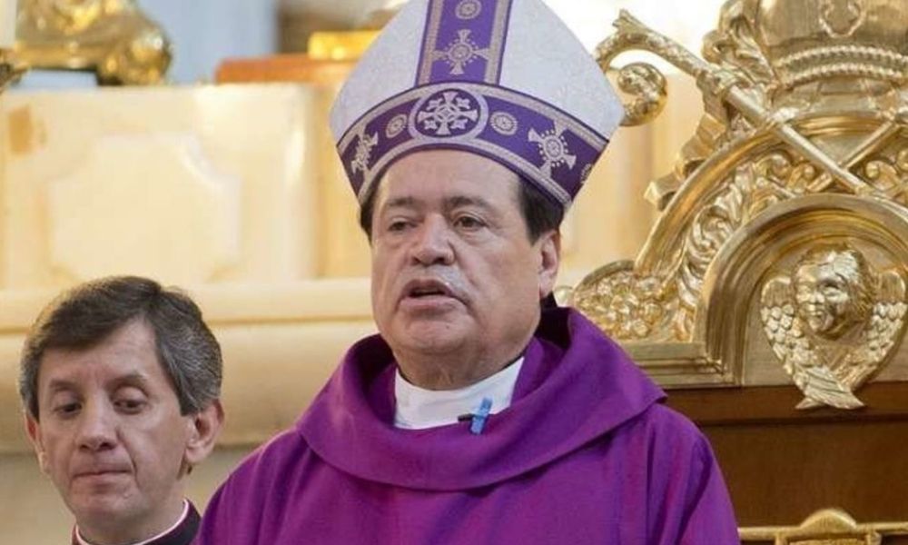 Hospitalizan al Cardenal Norberto Rivera tras ser diagnosticado con Covid-19