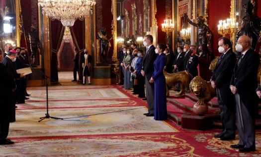 Felipe VI anima a México a “realzar el pasado común” en el bicentenario