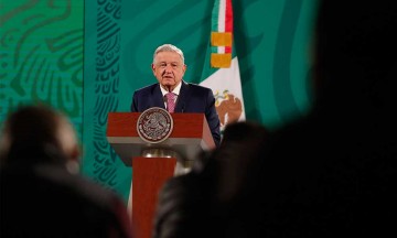 López Obrador reaparece en público tras recuperarse de la covid-19