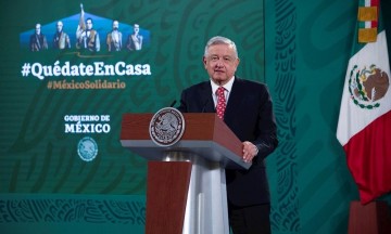 AMLO insiste en que buscan linchar a candidato acusado de violación