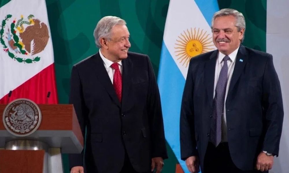 El presidente de Argentina abandona México tras tres días de visita oficial