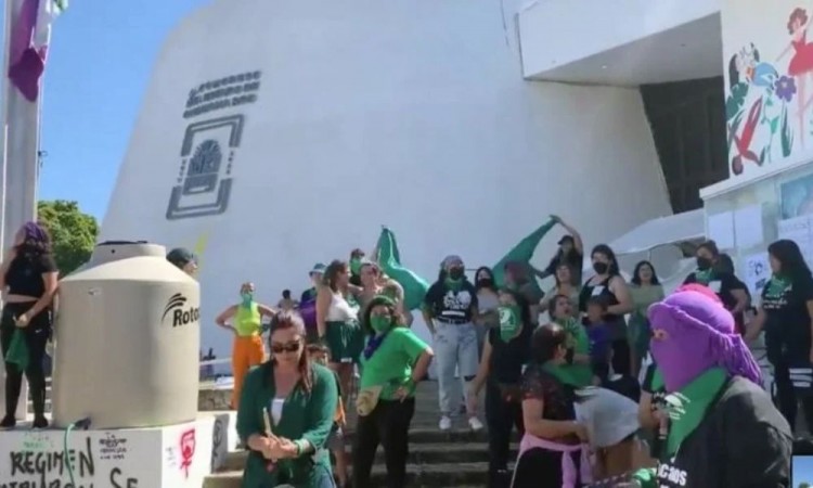 Rechaza Congreso de Quintana Roo despenalizar el aborto